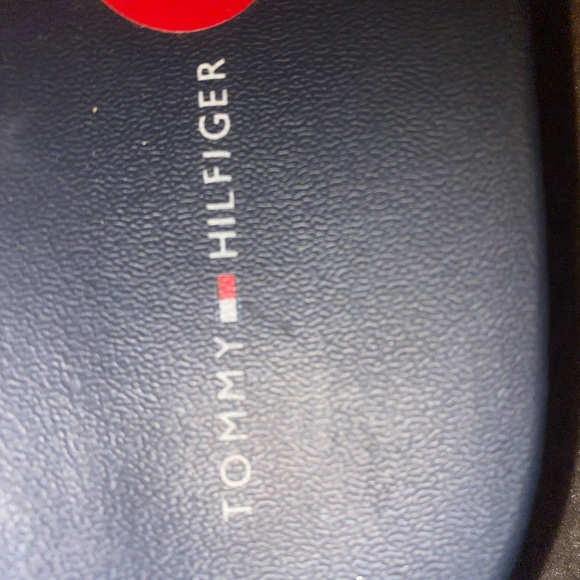 NWOT ladies Tommy Hilfiger slides - Picture 8 of 8